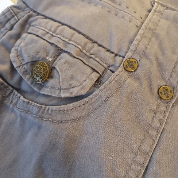 🌷Chritopher Banks Stylish Gray Women's Shorts 14 - Picture 7 of 8